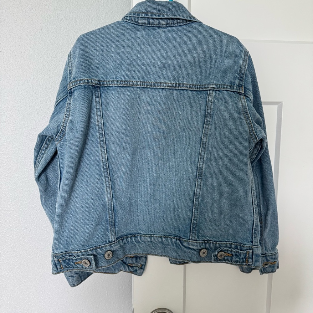Old Navy Blue Jean Jacket Classic Denim Style - Picture 4 of 4